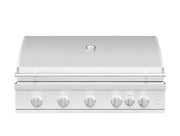 Its extra-wide 40" stainless grill head will anchor your outdoor kitchen and lock in heat for serious backyard feasts.