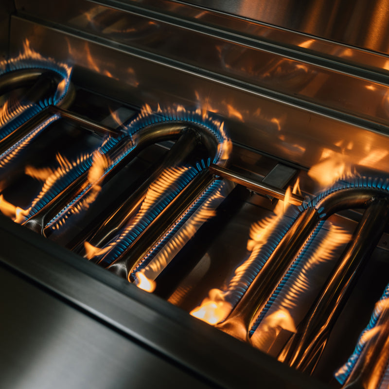 High-output burners provide even heat from edge to edge, so every steak and burger cooks perfectly.