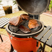 Big Joe III’s expansive, multi-level cooking surface gives you room to smoke multiple large cuts at once, so brisket, pork, and ribs can all finish together for the perfect feast.